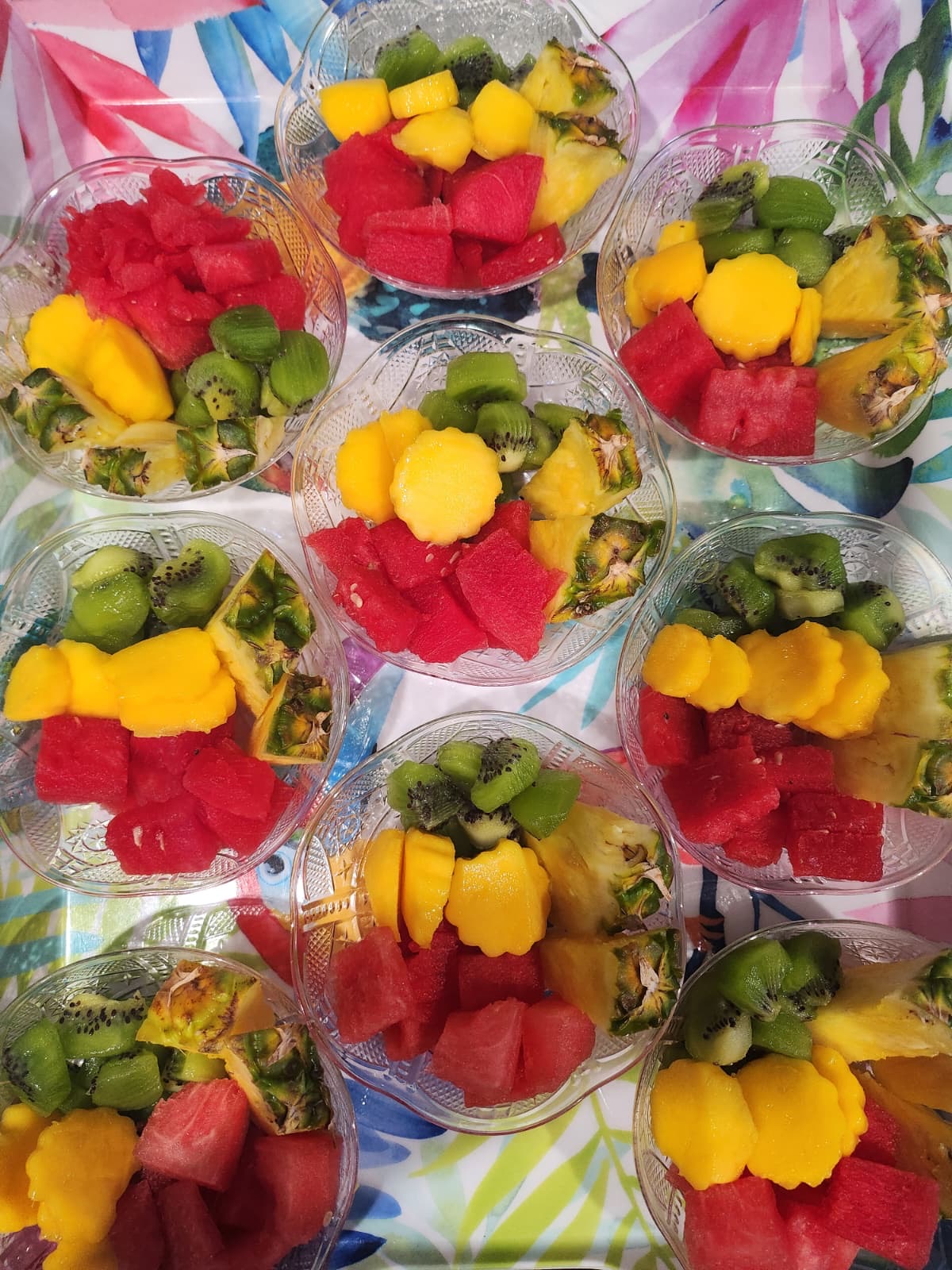 Tropical fruit cups